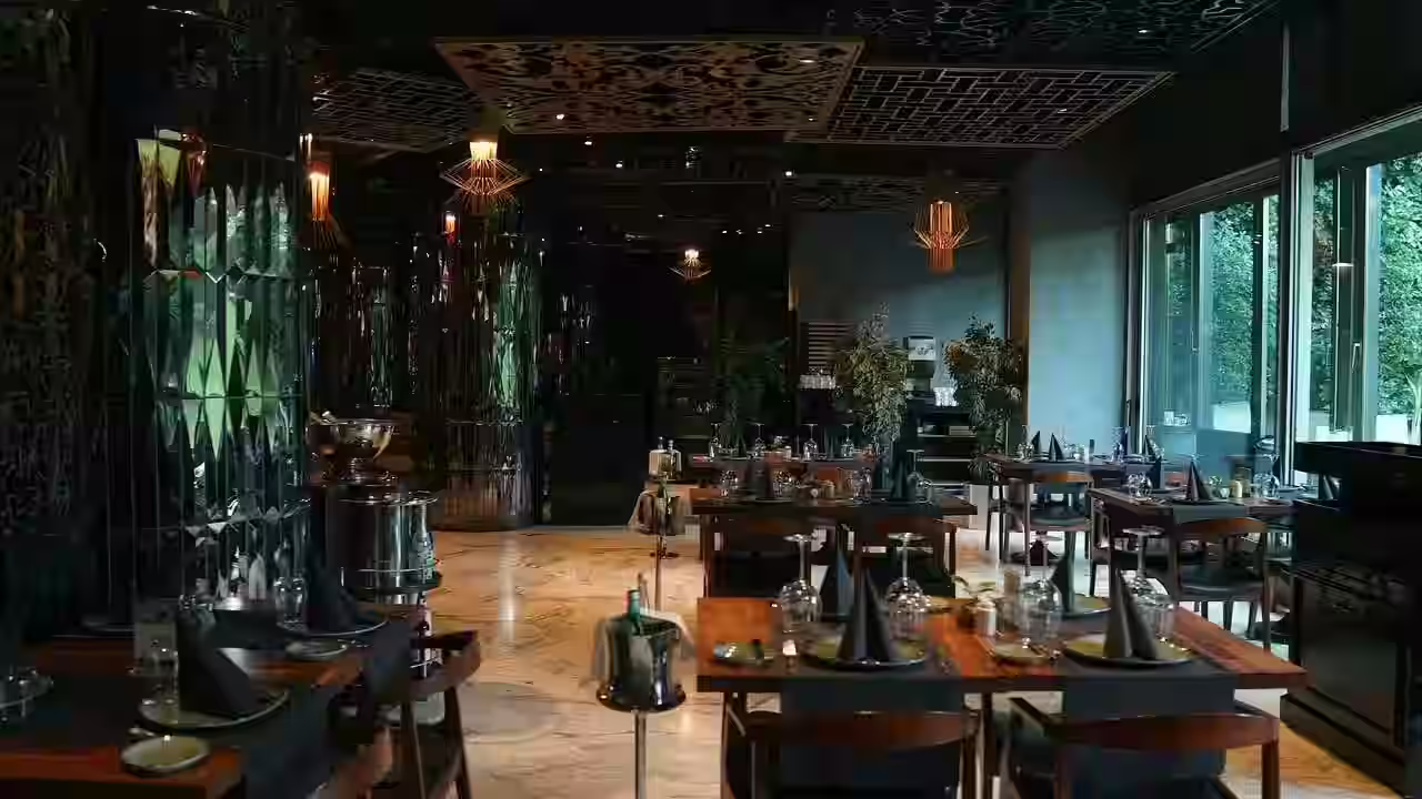 The Elysium Taksim Fanus Restoran videosu